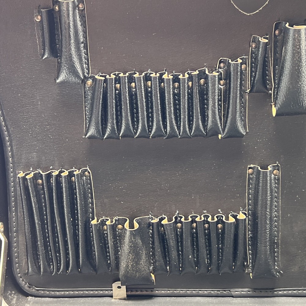 Vintage Technician's Briefcase Tool Display Case 18 X 14 X 7 1/2 w/Inserts GUC