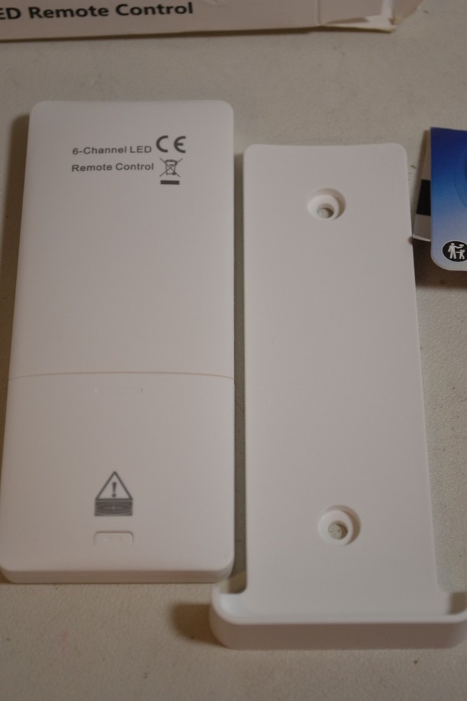 6 Channel LED Remote Control (WHITE) with battery, hardware & mount