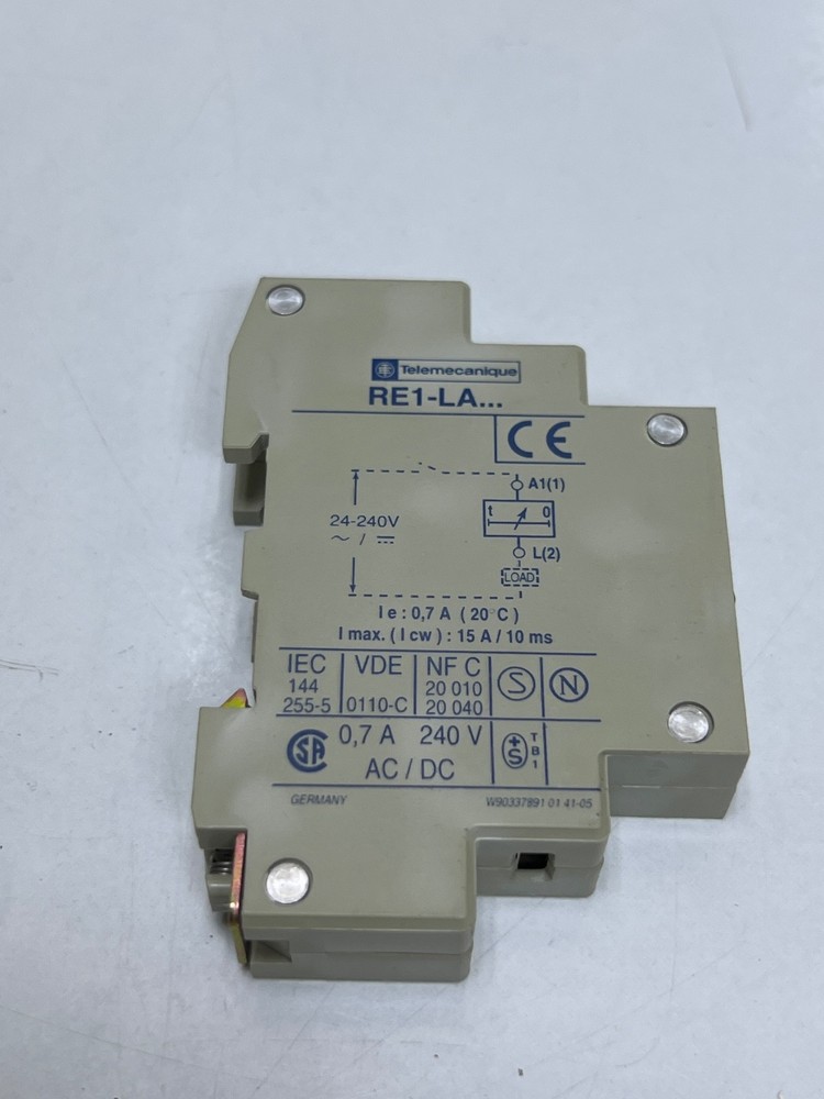 TELEMECANIQUE RE1-LA004 Electronic Timer