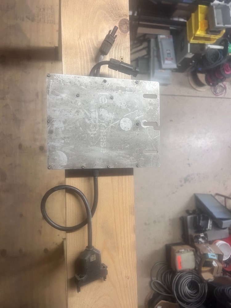 Enphase M250 Utility-Interactive Inverter (USED)