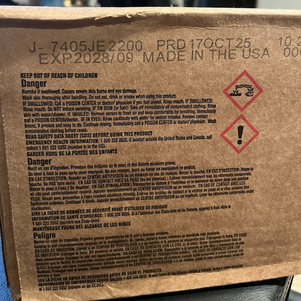 4 x ECOLAB Solid Metal Pro 6110751 Destaining Machine Warewashing Detergent