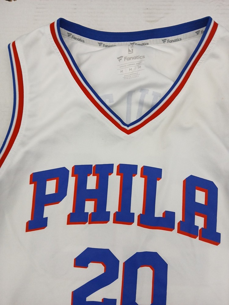 PHILLADEPHIA SEVENTY SIXITY .JERZY SIZE MEDIUM.