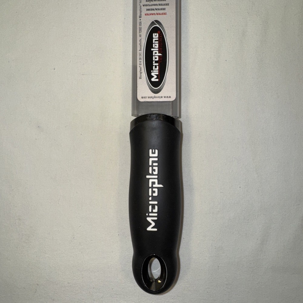 Microplane Premium Classic Series Zester Grater, 18/8, Black