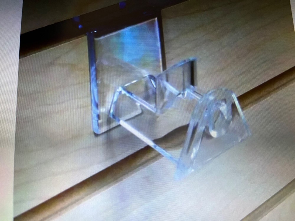 399 pieces eyeglasses holders