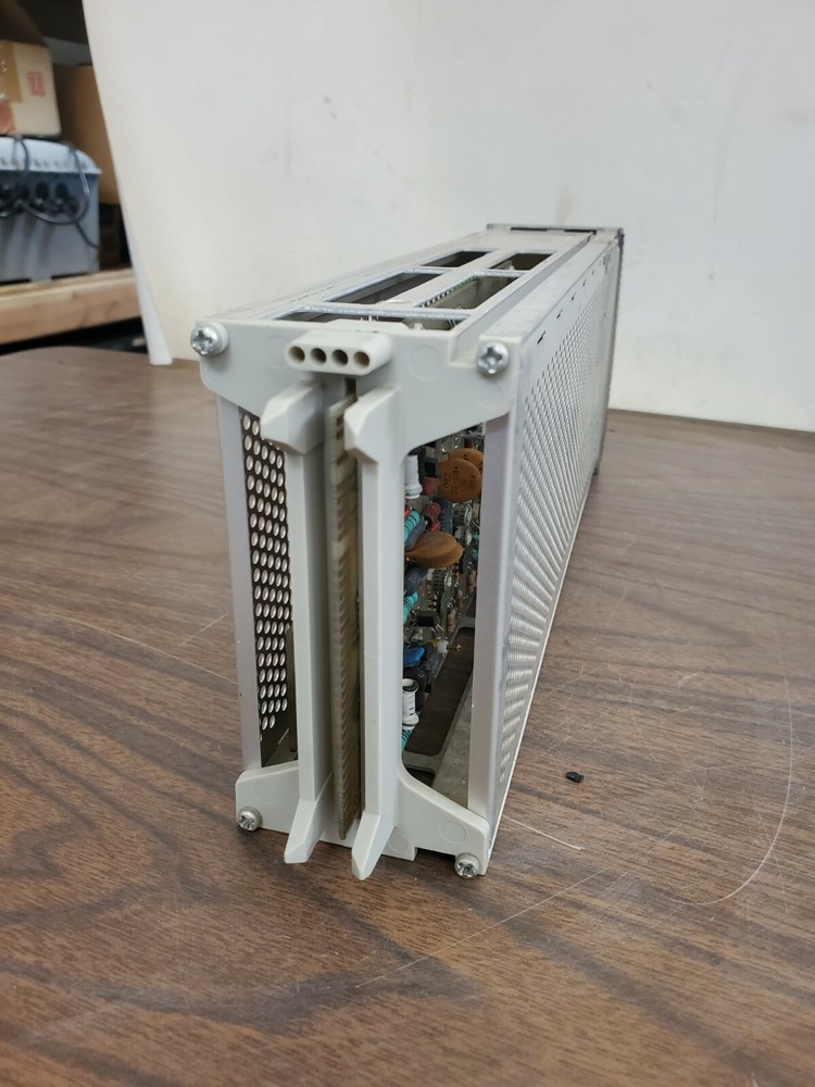 Tektronix 7A16A Amplifier Plug-in