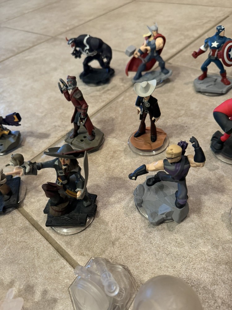 Disney Infinity Figures Huge Mixed Lot 40 Pieces **Read Description