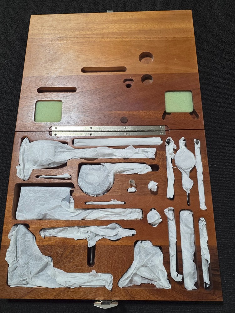 MITUTOYO TOOL SET KIT, Combination Square, Dial Caliper, Indicator, Micrometer..