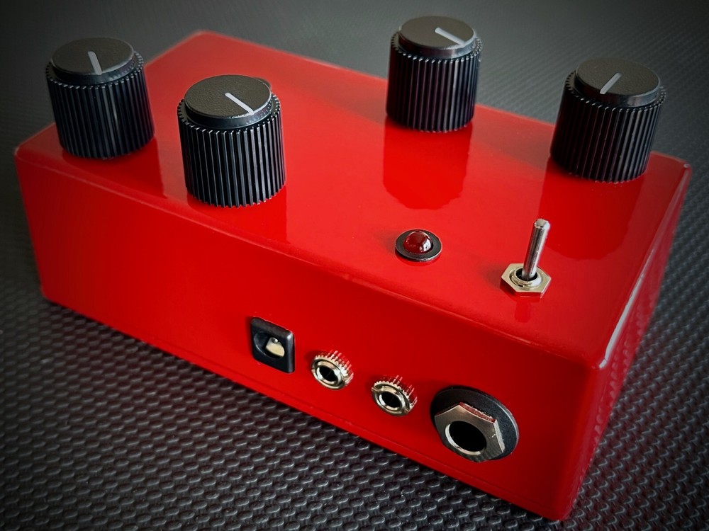 8-Bit Synthesizer (Handmade, Rucci)