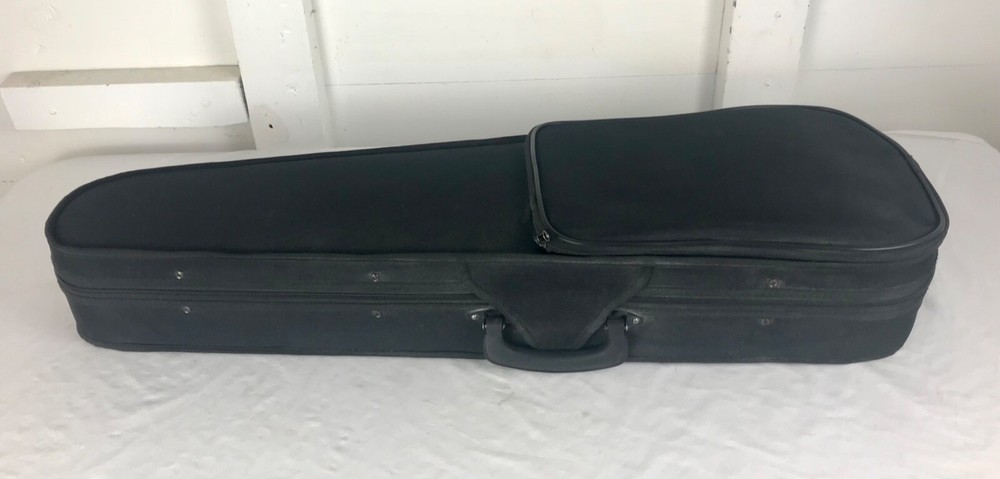Violin w/ Case & Bow. Unbranded. 4/4 Full-Size