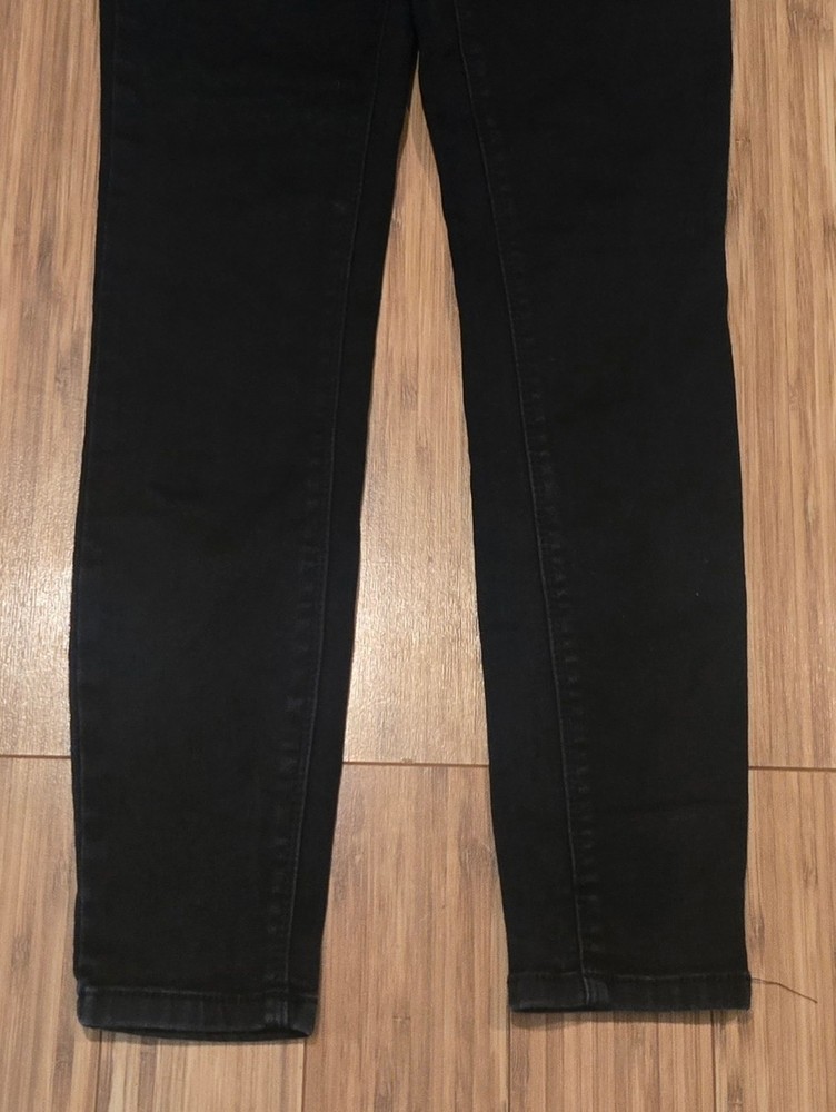 Thread & Others Black Skinny Jeans