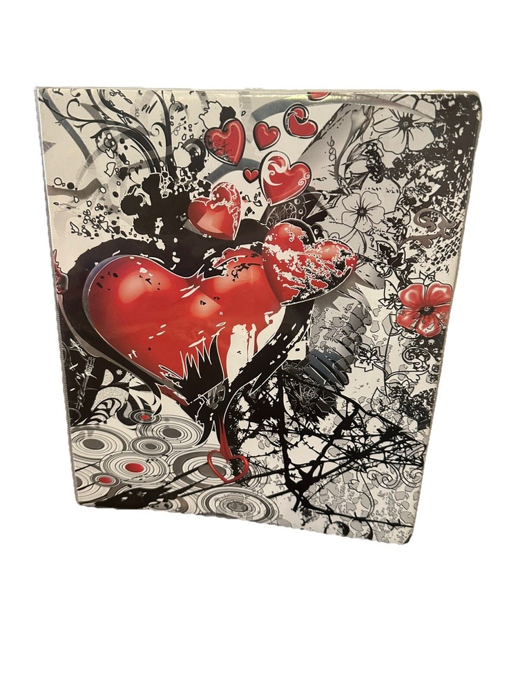 Enigma Moxie Binder Heart Graffiti 3 Ring Binder 2011