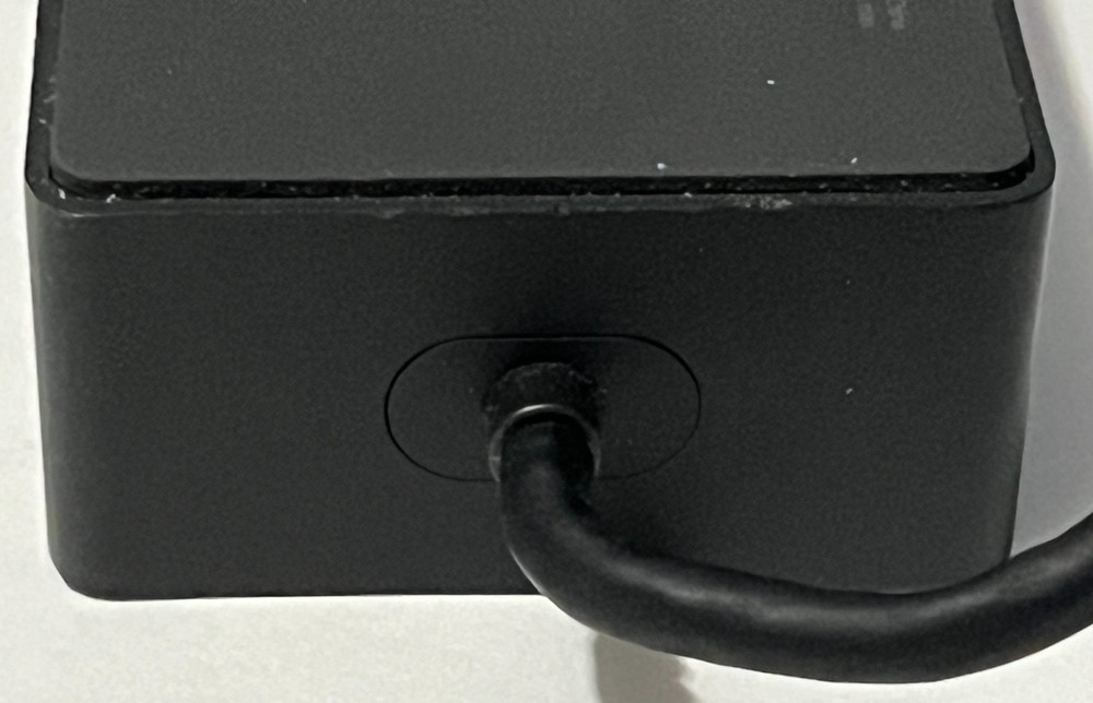 Microsoft 1661 Docking Station - Black