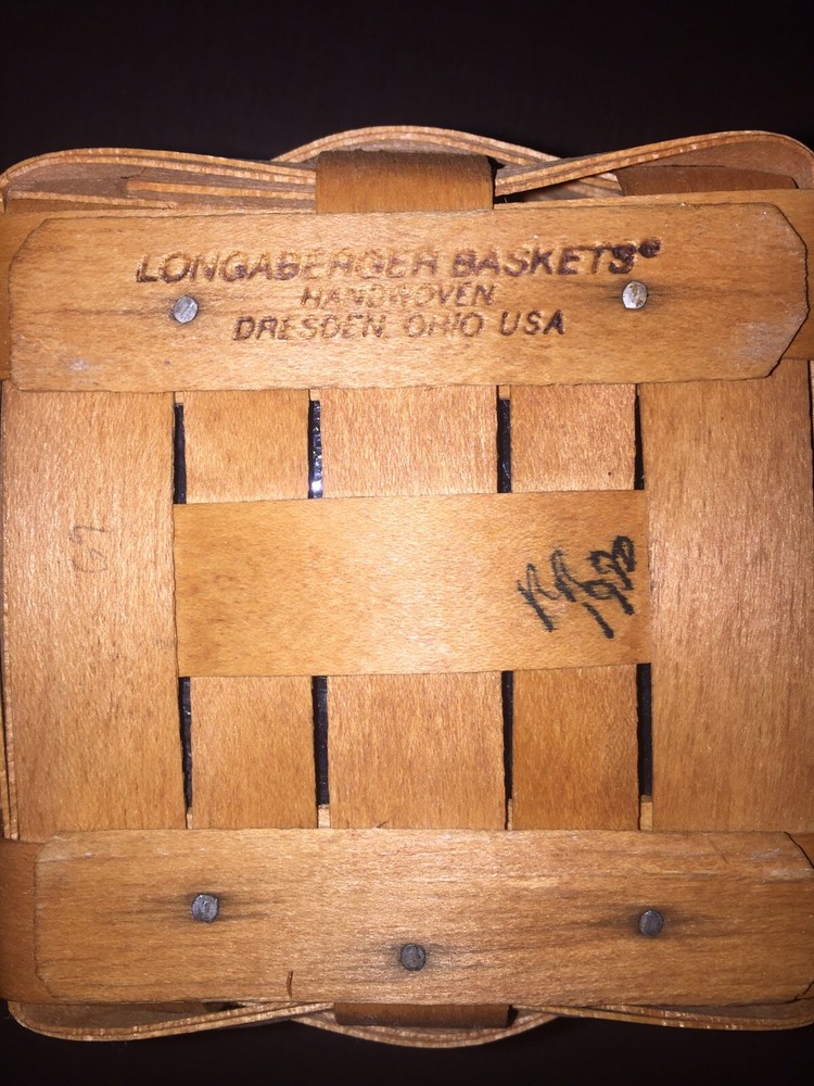 1990 Longaberger Basket Wirh Liner