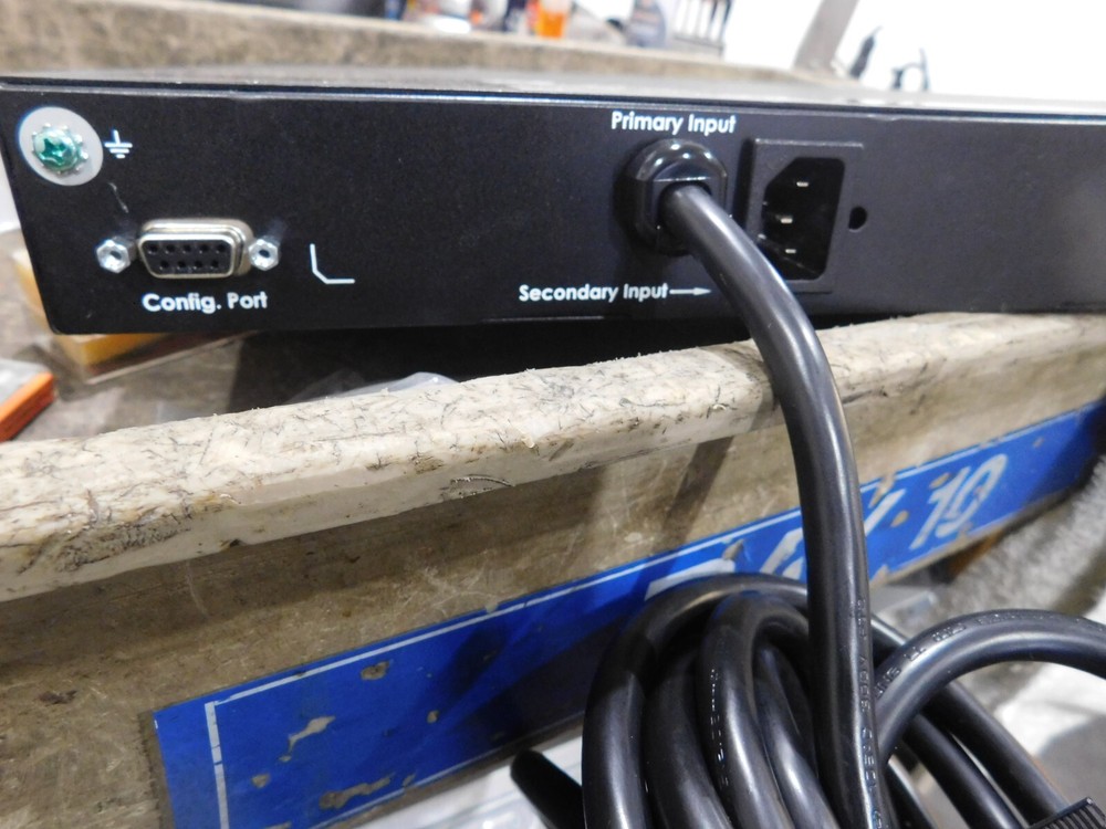 Tripp-Lite Model: PDUMH15ATNET Power Distribution Unit