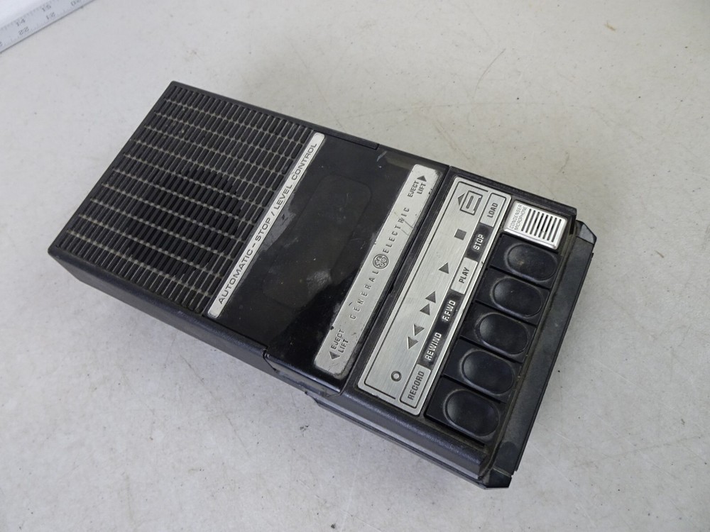 general electric 3-5003B cassette recorder - Tested Working