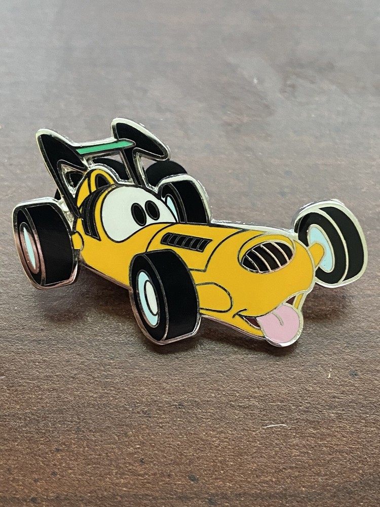 Pluto 2013 Car Character Disney Pin