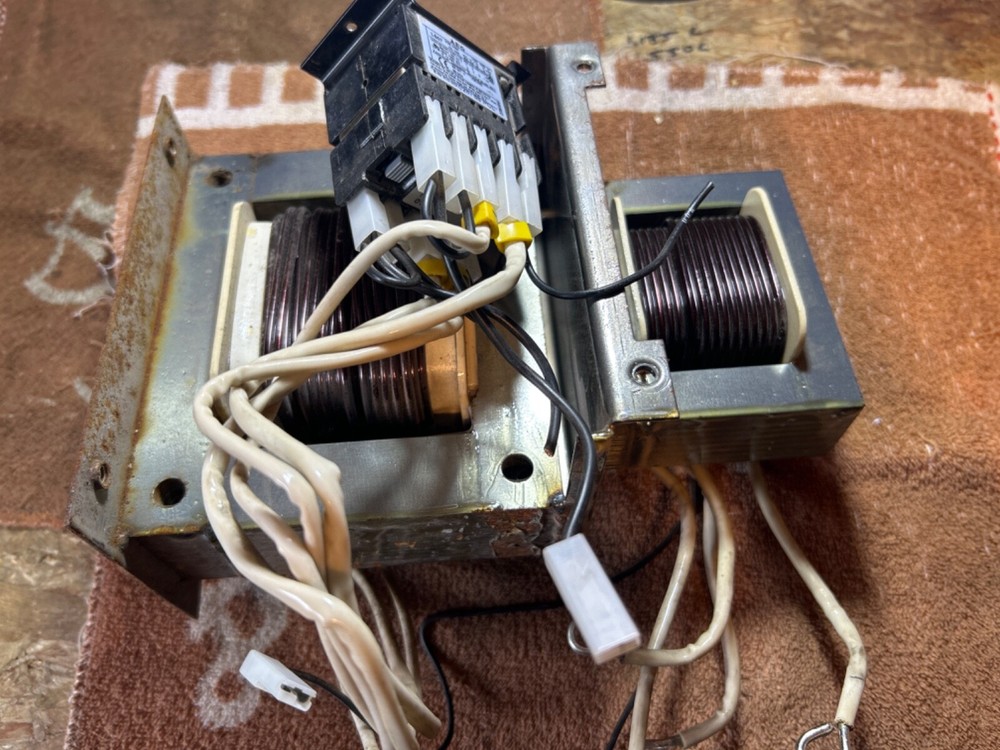 lincoln elecrtic weld pak hd main transformer and switch.