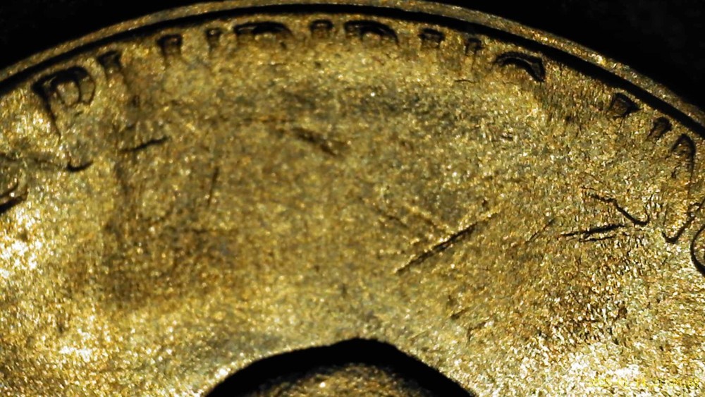 1970 -D NICKEL - *RARE* BIG ERROR - HAS A SOLID D AND HALF OF E PLURIBUS MISSING