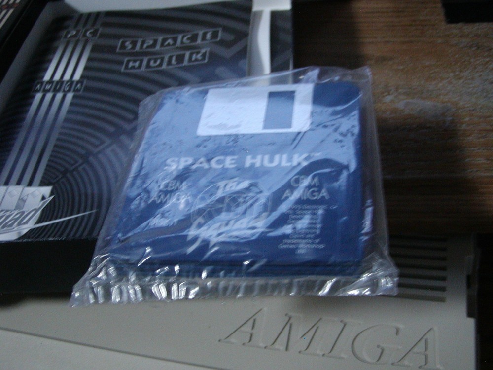 Commodore Amiga SPACE HULK By Electronic Arts ~ Original Boxed Game