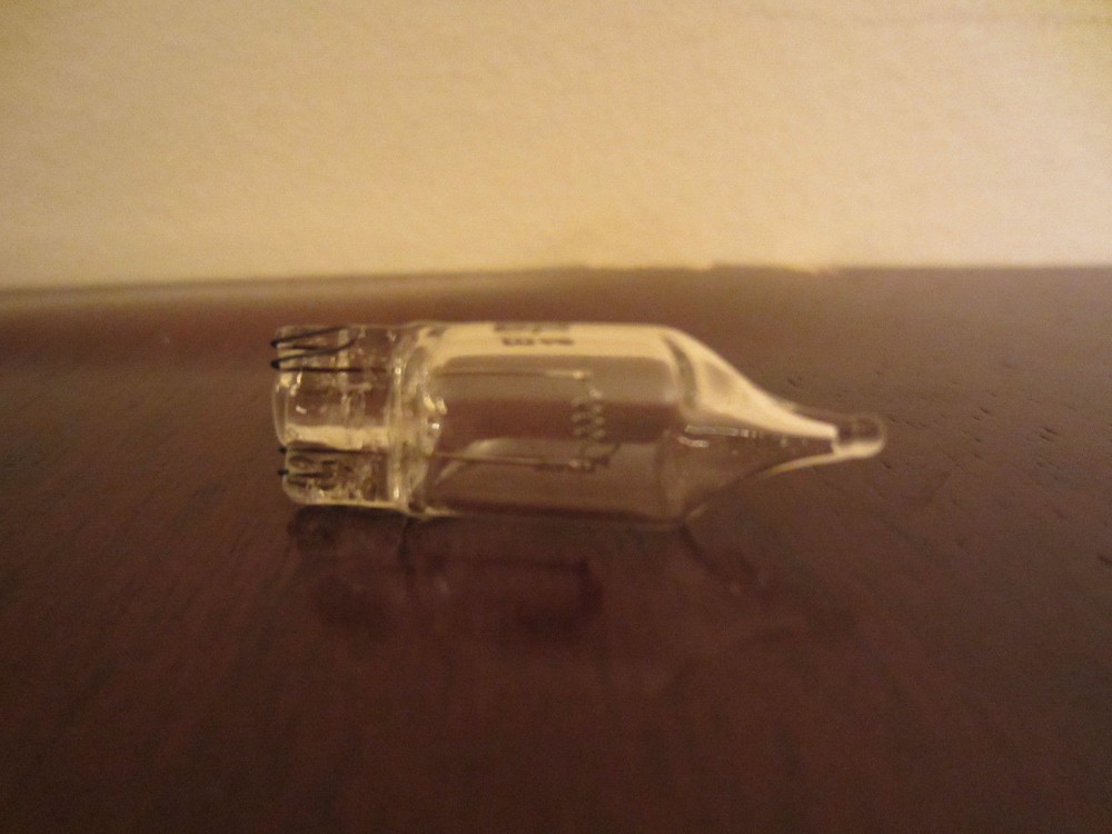 Sylvania ERD 30215 Lamp Projection Projector Bulb x1