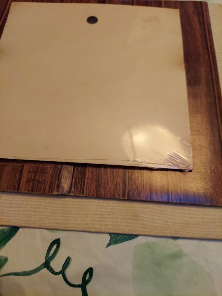 VINTAGE ~Magnetic "PUT UPS"