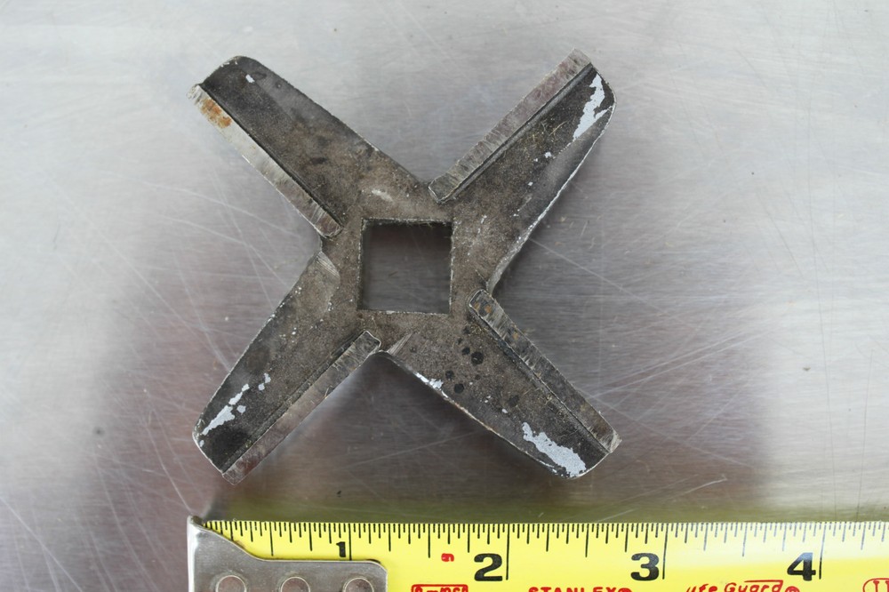 Vintage HOOK-EYE Meat Grinder Blade #4