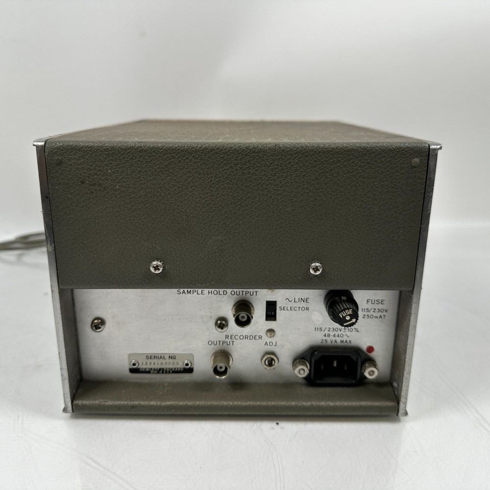 Hewlett-Packard HP 3406A Broadband Sampling Voltmeter & Probe Kit