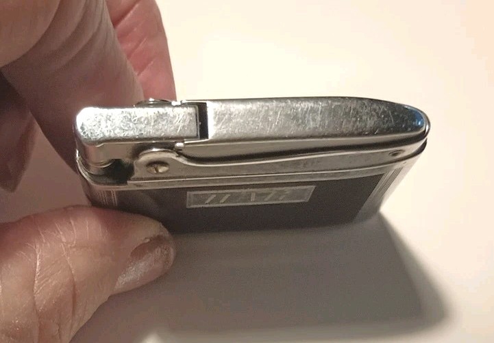 Vintage Working Ronson ADONIS Silver Tone Lighter