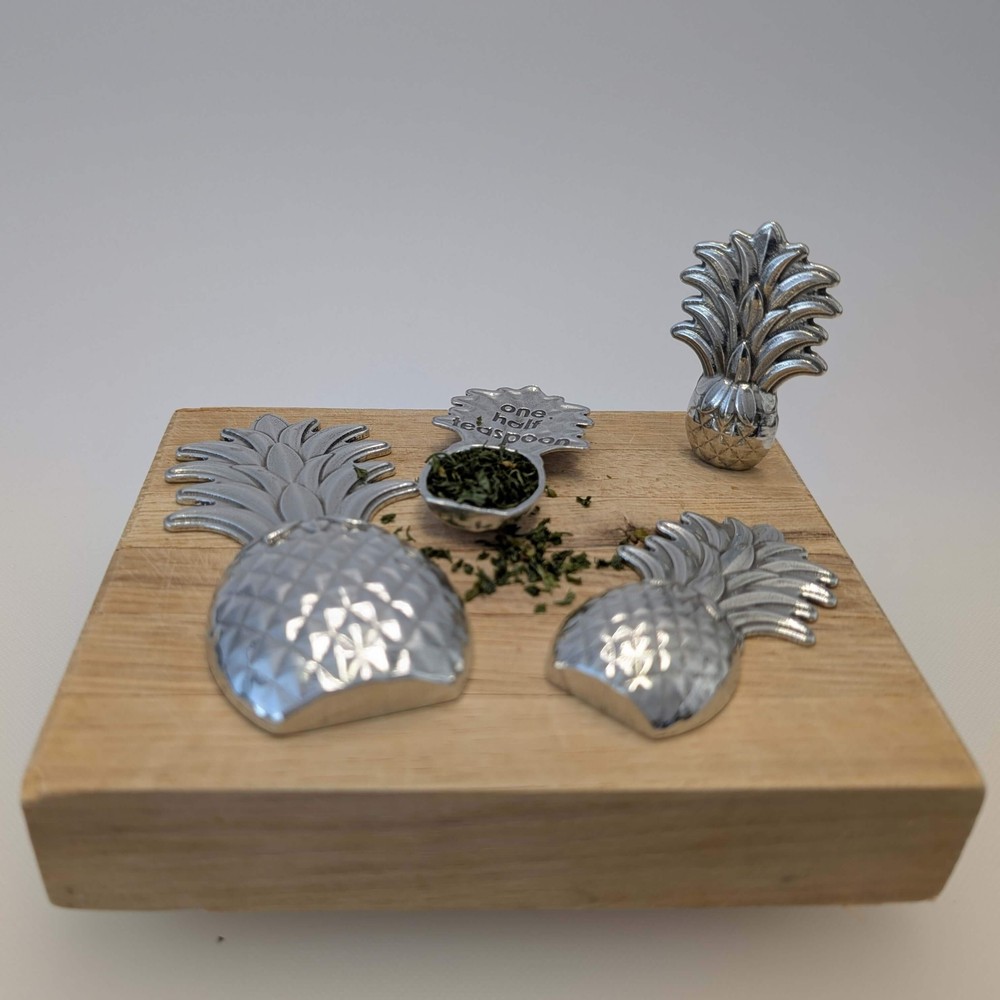 Pewter Pineapple Measuring Spoons – Set of 4