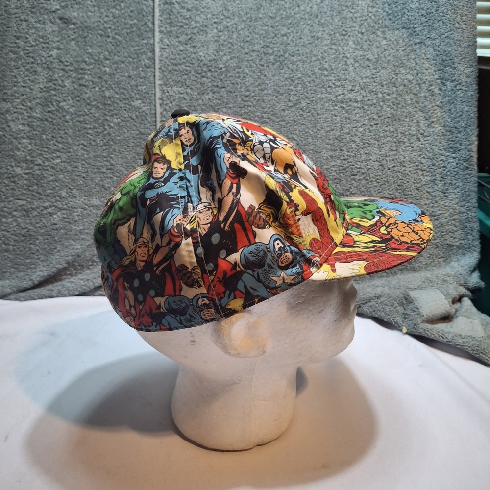 Marvel Comics Character Graphic Fitted Baseball Cap Hat Size Medium 2010