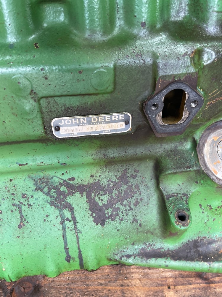 1982 John Deere 2940 Tractor Engine Block R72975
