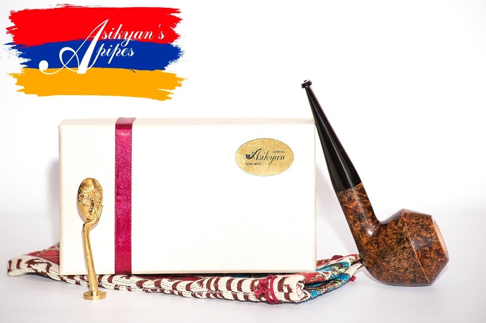 Asikyan Pipe #262/22 Rhodesian Smooth Hand Made