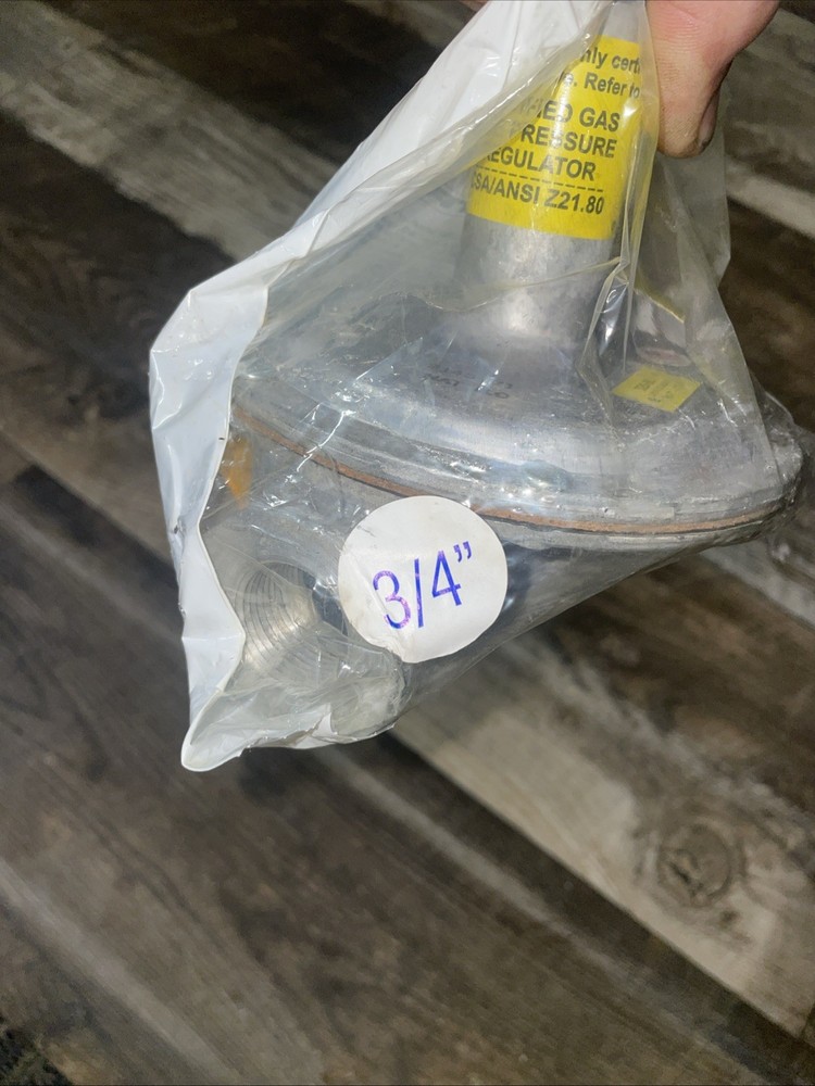 Maxitrol 325-5L -3/4 Line Regulator