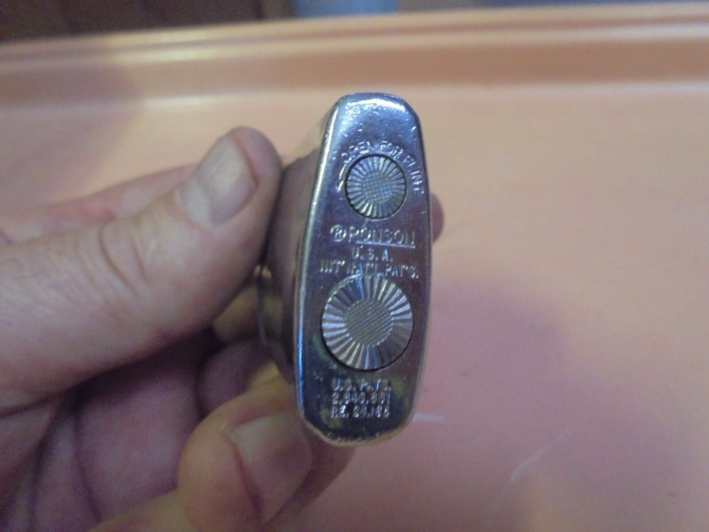 Vintage Ronson Cigarette Lighter