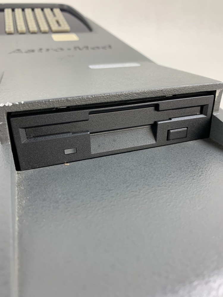 Astro-Med Dash 10 250v RMS Data Logger Powers On