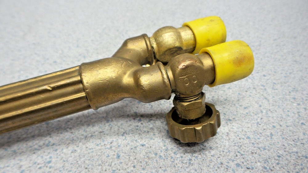 VICTOR CUTTING TORCH HANDLE 100C T-638939