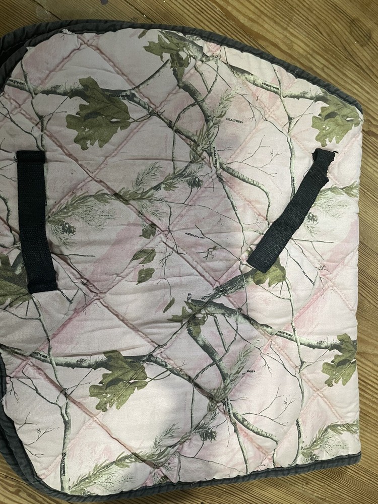 Perri’s Pink Camo Saddle Pad