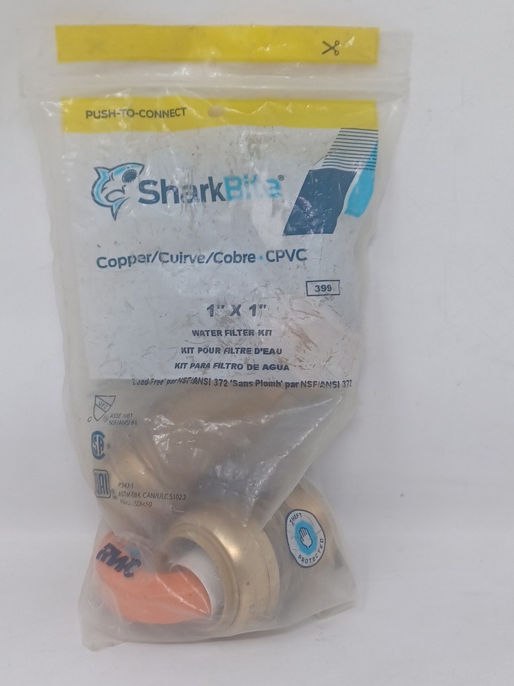 1 SharkBite 1 Inch x 1 Inch MNPT Water Filtration Connection Kit CPVC Pipe 25562