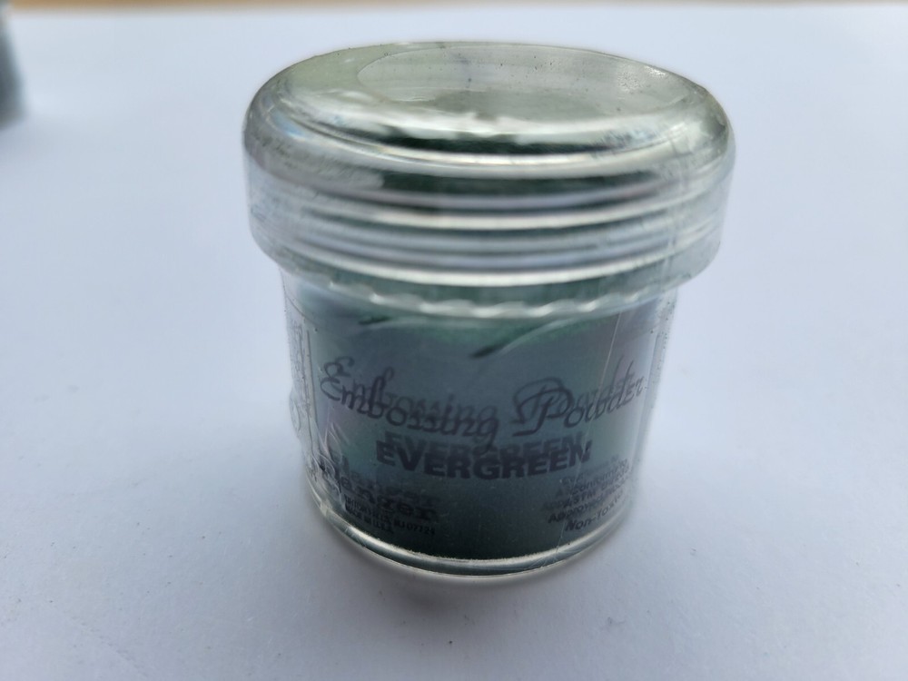 Ranger - Embossing Powder - Evergreen