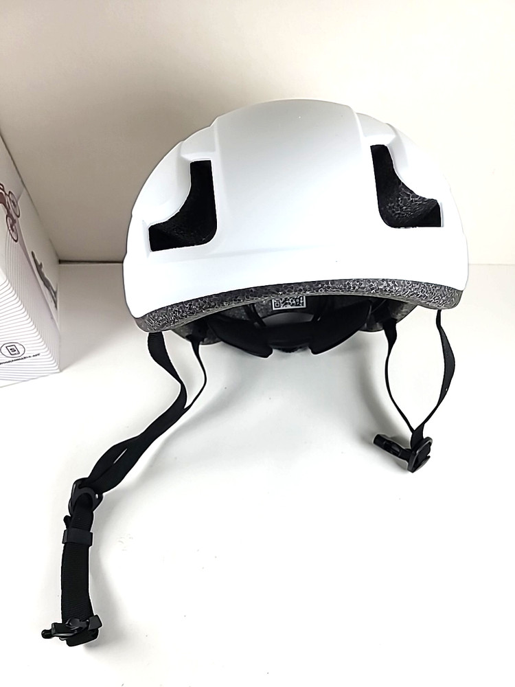 Bike Helmet Smart App Program with USB Rechargeable display Light on back new