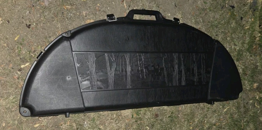 Compact Archery Bow Case (black) Deer Scene