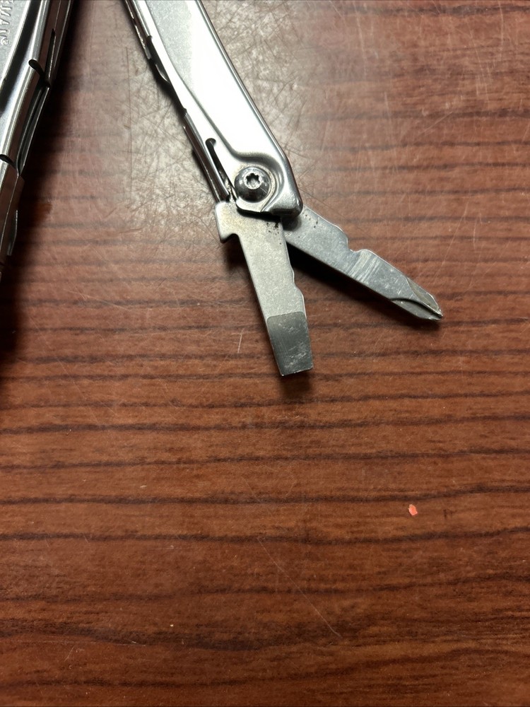 Leatherman Rev 3.8" Multi-Tool, Stainless