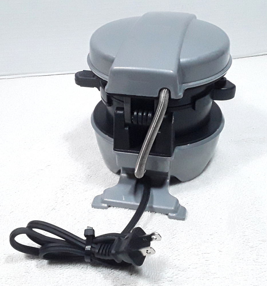 Hamilton Beach Quick Easy Breakfast Sandwich Maker 25478R Non Stick OPEN BOX