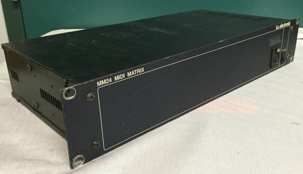 t.c. electronic MM24 MIDI Matrix