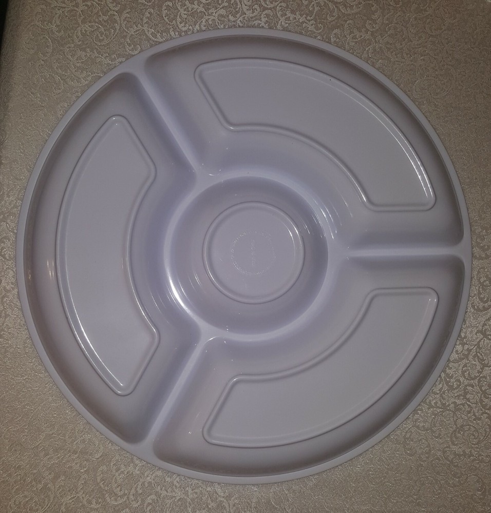 Platter Pleaser 12" Round 4 Compartment Polystyrene Deli/Catering Tray