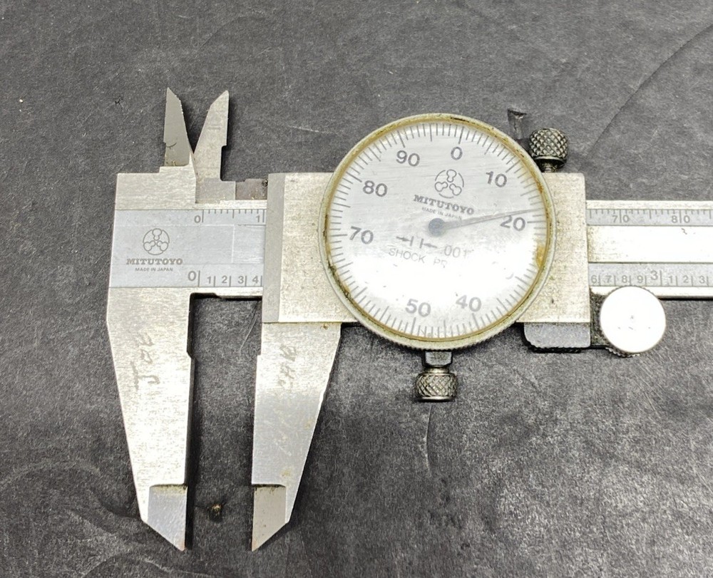 Mitutoyo 6” Dial Caliper 505-637-50