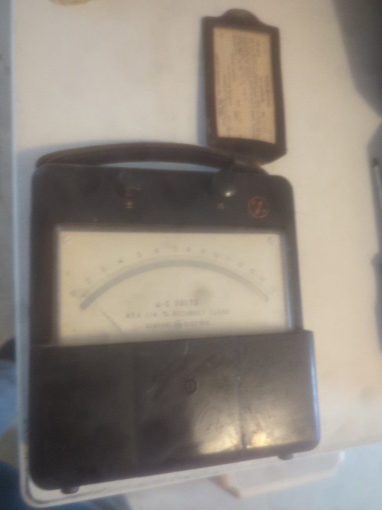 Vtg General Electric GE Analog AC Voltmeter AP-12 Untested