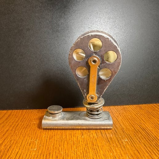 2.5" Schaefer Stand Up Spring Block Car