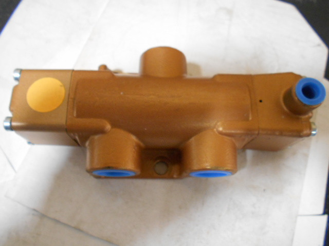 VERSA SA352172-New No Box