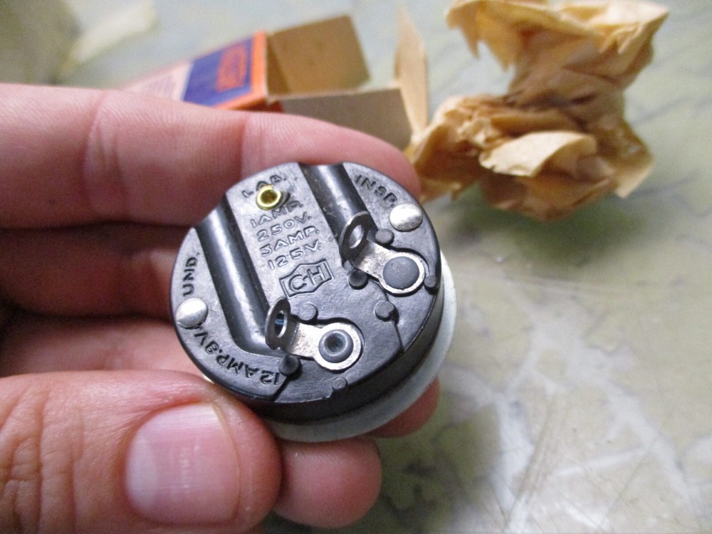 Vintage Mallory 6-9 AC Switch [5*B-16.3]